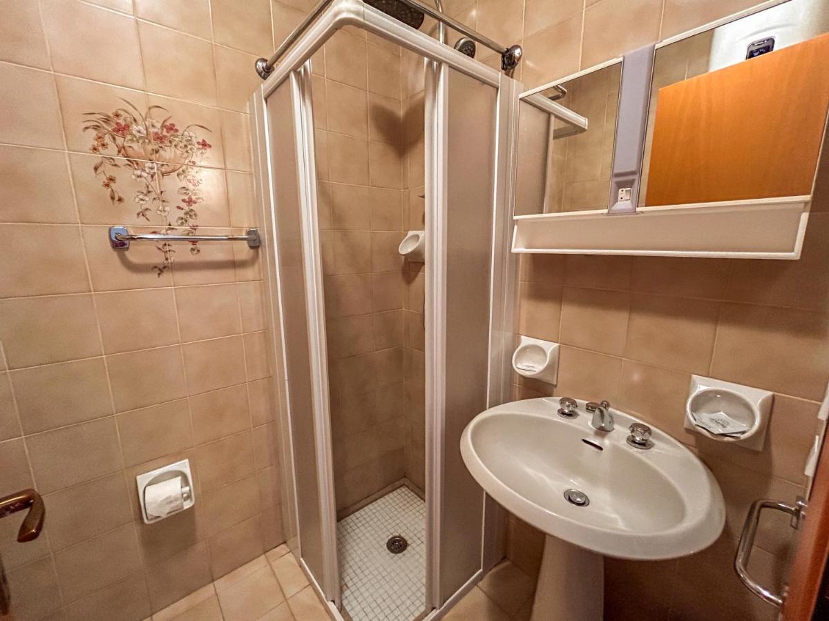 Monolocale Ombrellone Incluso Apartment ลินญาโน ซับเบียโดโร ภายนอก รูปภาพ